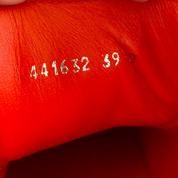 Alexander Mcqueen All Red Sneaker trainers - Women’s sz 8.5 US (EU 39) *RARE - Picture 9 of 10